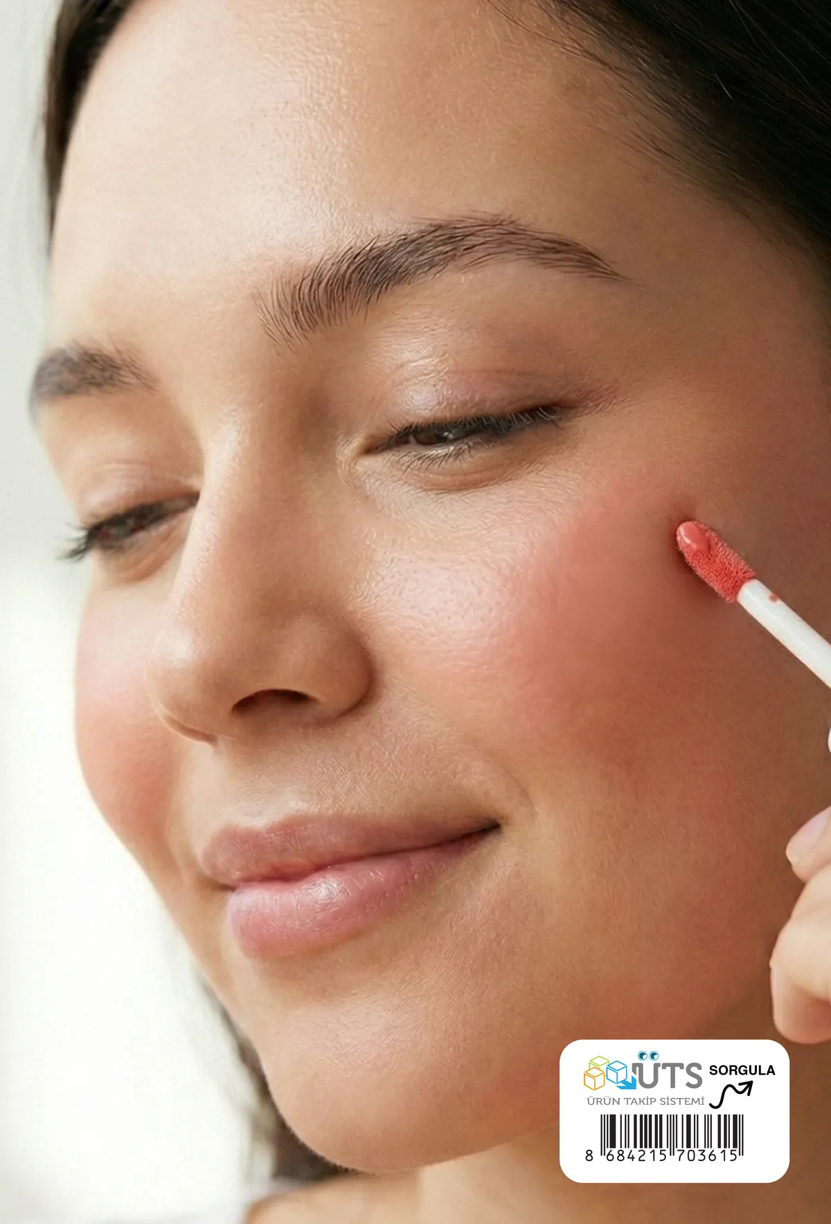 SCARLET GLOW LIQUID BLUSHER thumbnail